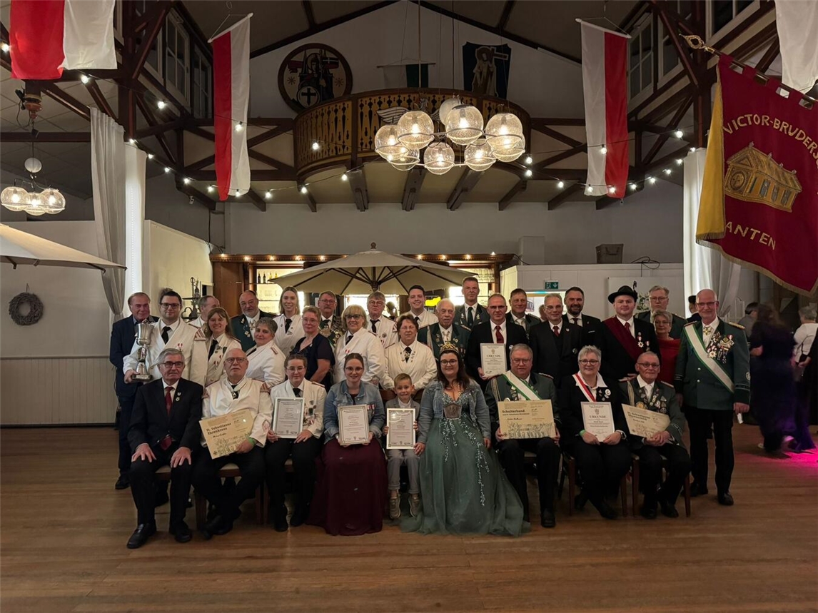 Die St. Victor Bruderschaft Xanten feierte den Katharinenball im Schützenhaus. Foto: privat