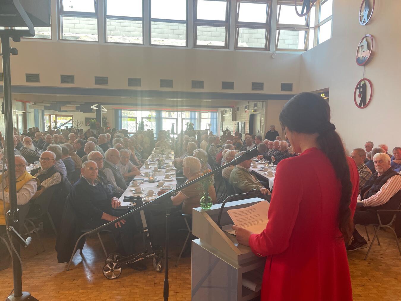 Die stellvertretende Landrätin Paula Backhaus hob die Bedeutung der Ehrenabteilungen als tragende Säule des Gemeinwesens hervor. Foto: privat