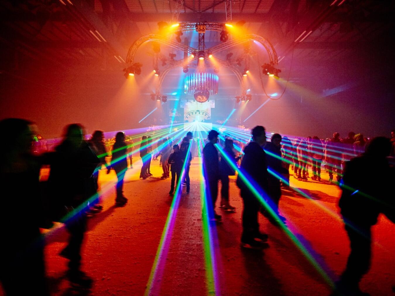Countdown auf dem Glatteis Die traditionelle AbtauParty findet am 14. März statt.Foto: Grefrather EisSport & EventPark