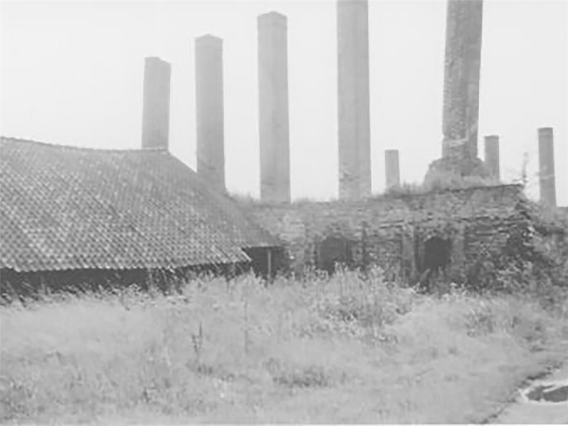Die Überreste des Zwangsarbeiterlagers im Jahr 1948. Foto: Peters/Stichting Dwangarbeiders Apeldoorn