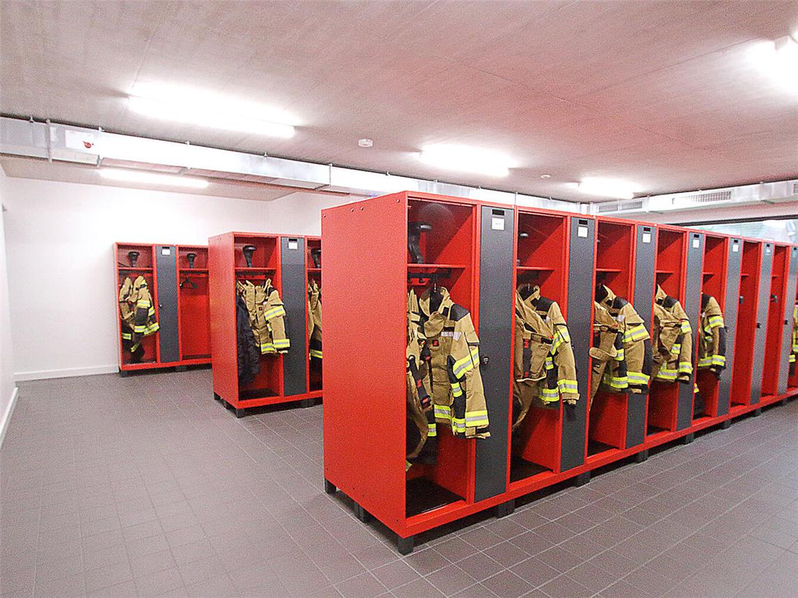 Die Umkleiden im neuen Feuerwehrgerätehaus in Wachtendonk.