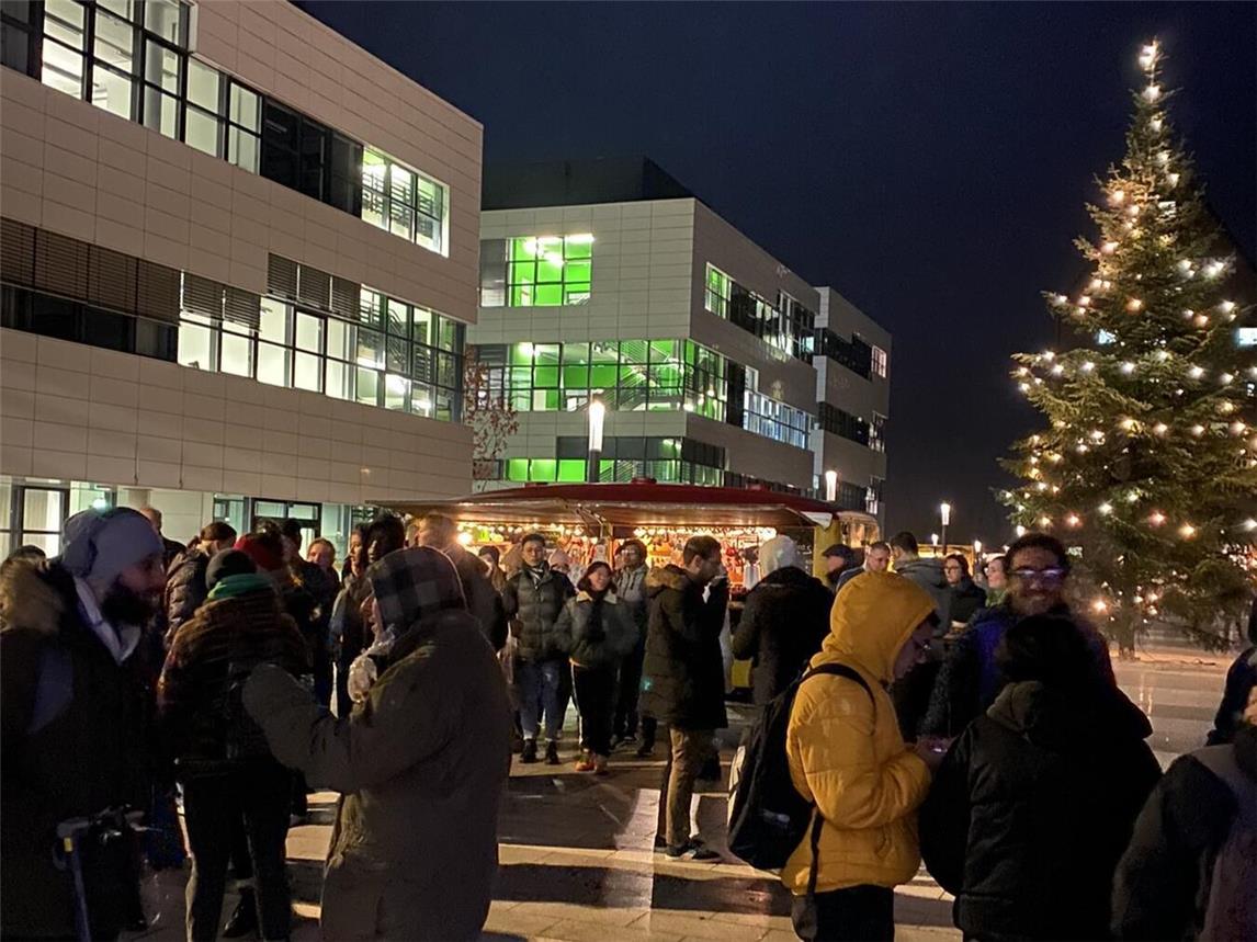 Die Veranstaltung soll Bürger und Studenten einander näher bringen. Foto: HSRW/Viktoria Grimm