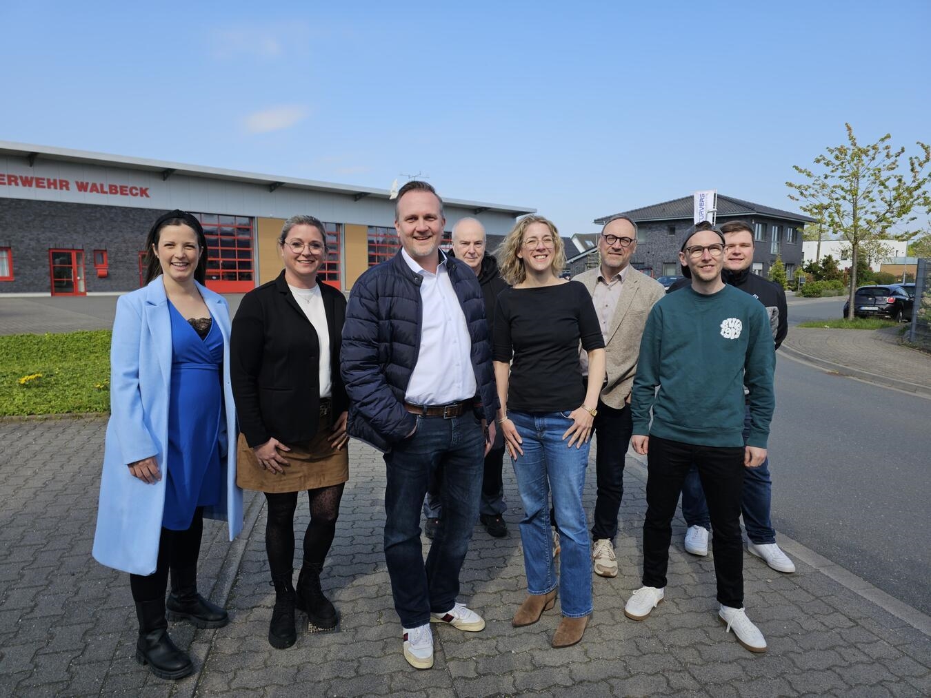 "Diskussion über 'Erlebe Walbeck' Projekt, Verantwortliche im Gespräch, Foto von Thomas Langer"