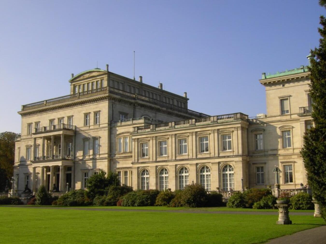 Die Villa Hügel in Essen. Foto: I, Kateer, CC BY-SA 3.0, Wikimedia Commons
