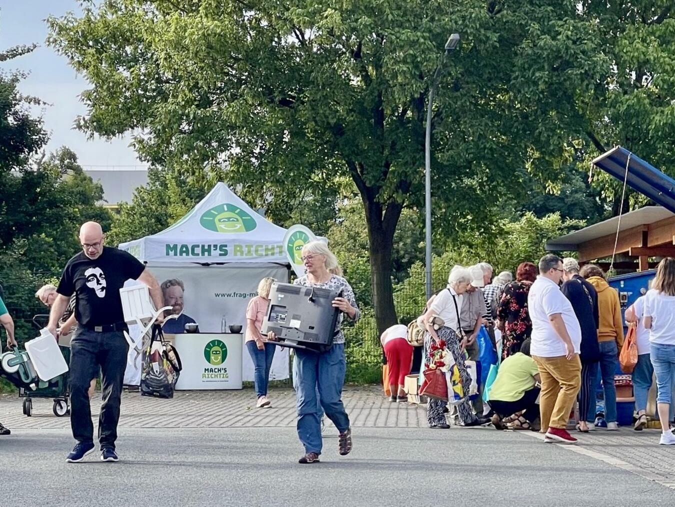 Die Warenbörse in Rheinberg beim DLB ist beliebt. Foto: Stadt Rheinberg