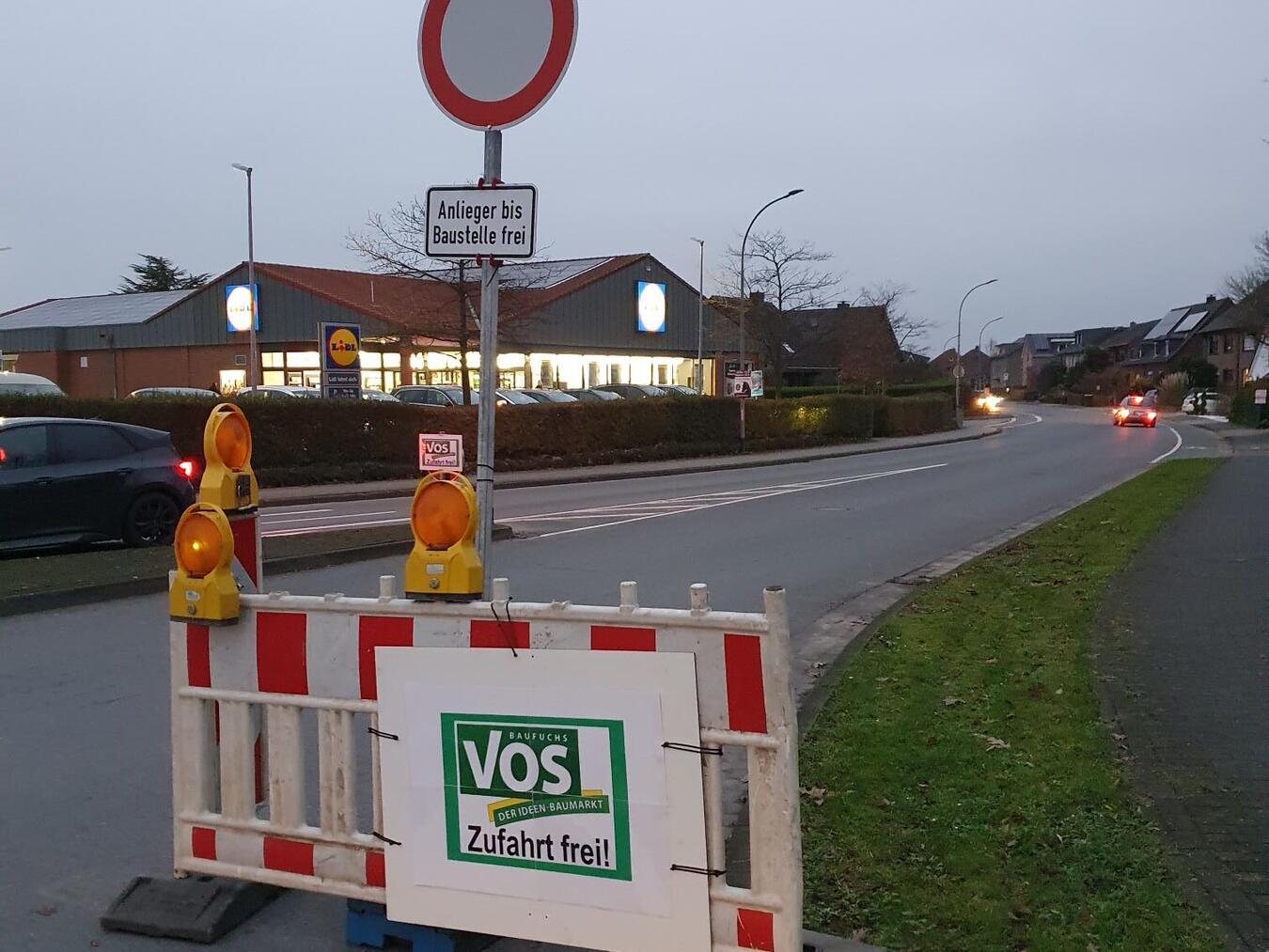 Geschäfte bleiben trotz Baustelle weiterhin erreichbar Die Zufahrt zu den Geschäften an der Grunewaldstraße ist trotz Bauarbeiten frei.Foto: privat
