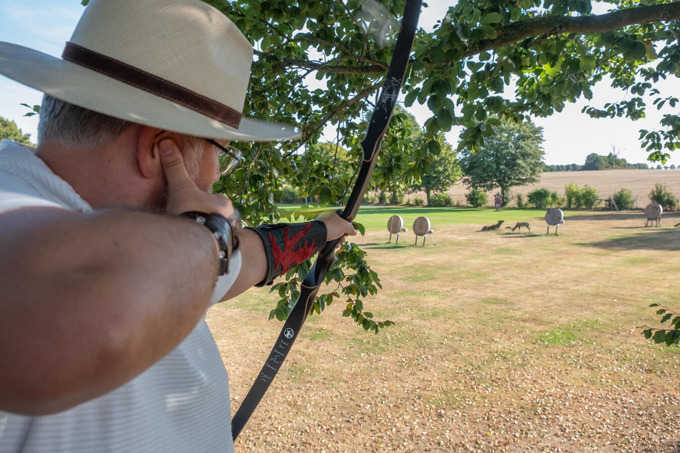 Dienstag, den 19.08.2025. Beim BSC Louisendorf gibt es die 3 D Gruppe. die jewei...