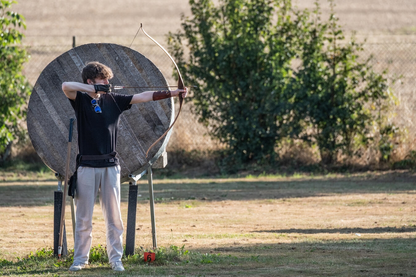 Dienstag, den 19.08.2025. Beim BSC Louisendorf gibt es die 3 D Gruppe. die jewei...