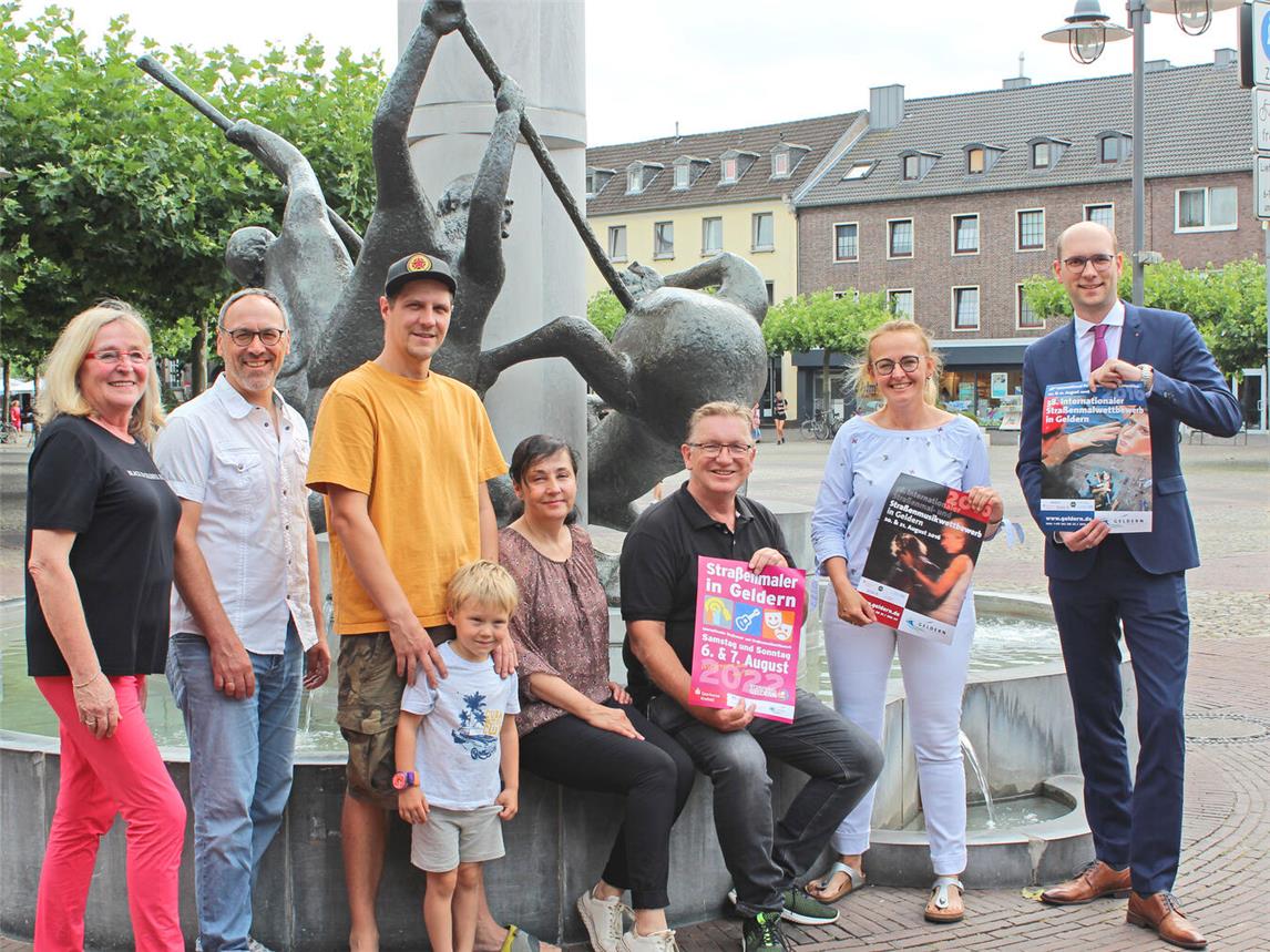 Dier Veranstalter und Sponsoren freuen sich auf tolle Beiträge und viele Besucher. NN-Foto: Thomas Langer