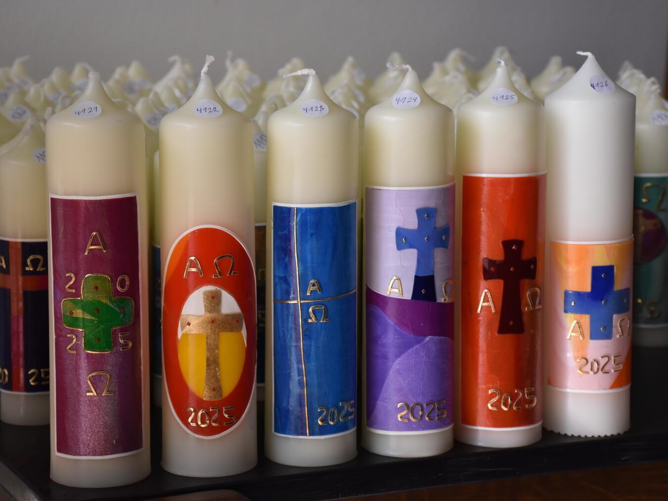 Diese Kerzen stehen zum Verkauf. Foto: privat