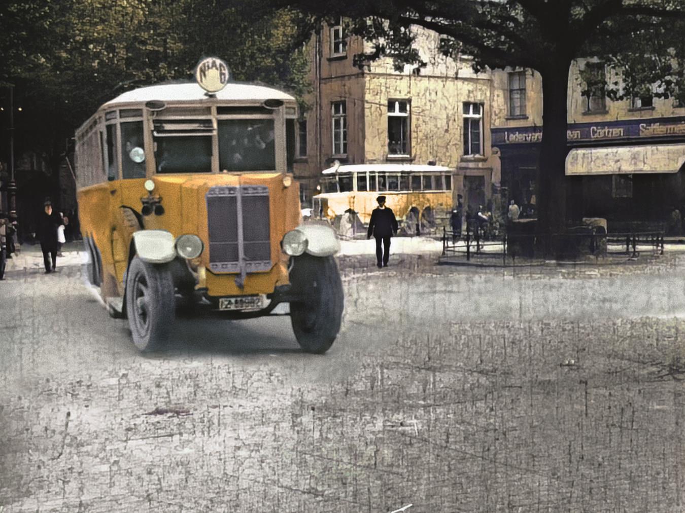 Diese NIAG-Busse fahren im Film durch Xanten. Foto: Hermann Rheindorf
