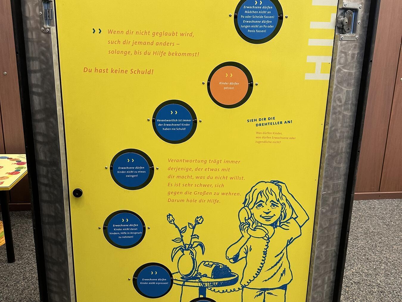 Diese Station erklärt Kindern, wann sie Hilfe holen müssen.NN-Foto: SP