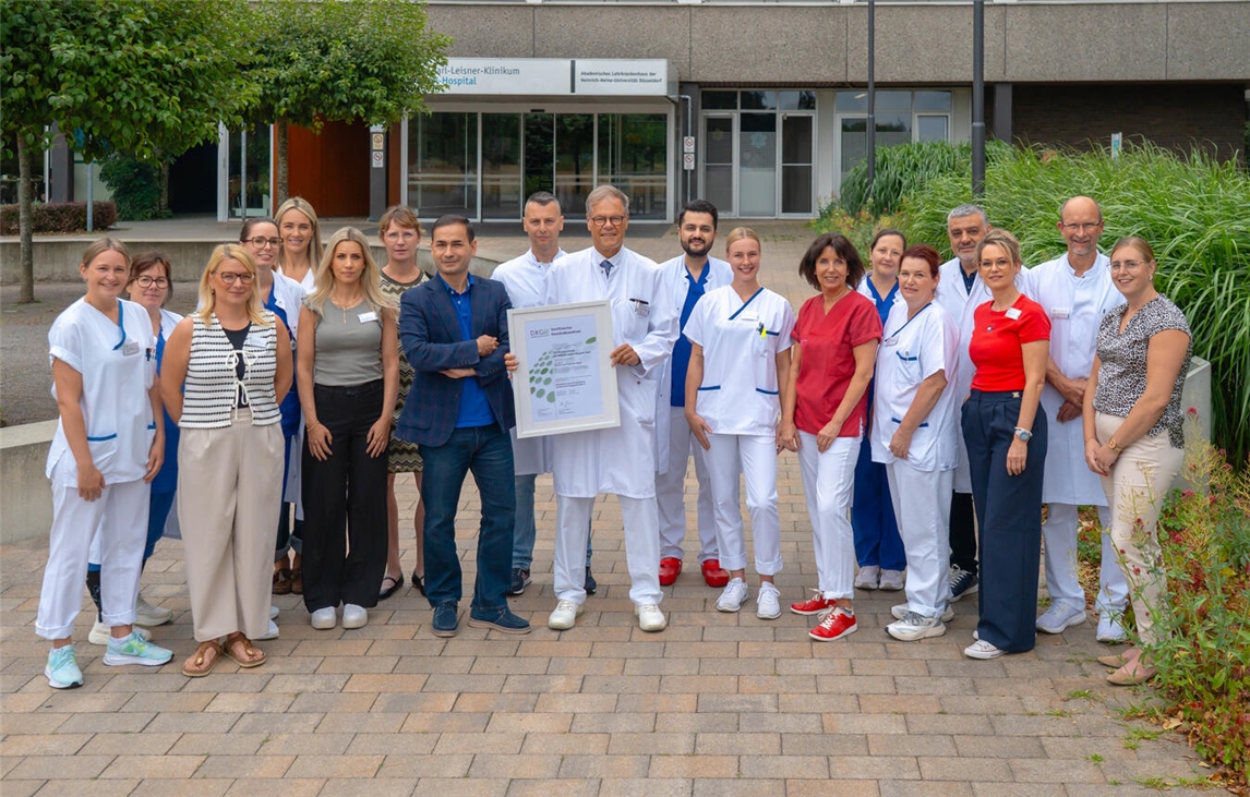 "Dr. Müller und Dr. Murea mit DKG-Zertifikat des Darmkrebszentrums"
