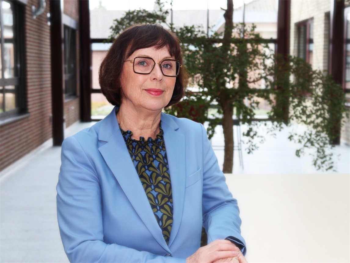 "Dr. Martina Scherbaum wirbt für HPV-Impfung, Gesundheitsexpertin Kreis Kleve, Förderung Impfschutz für Jugendliche"