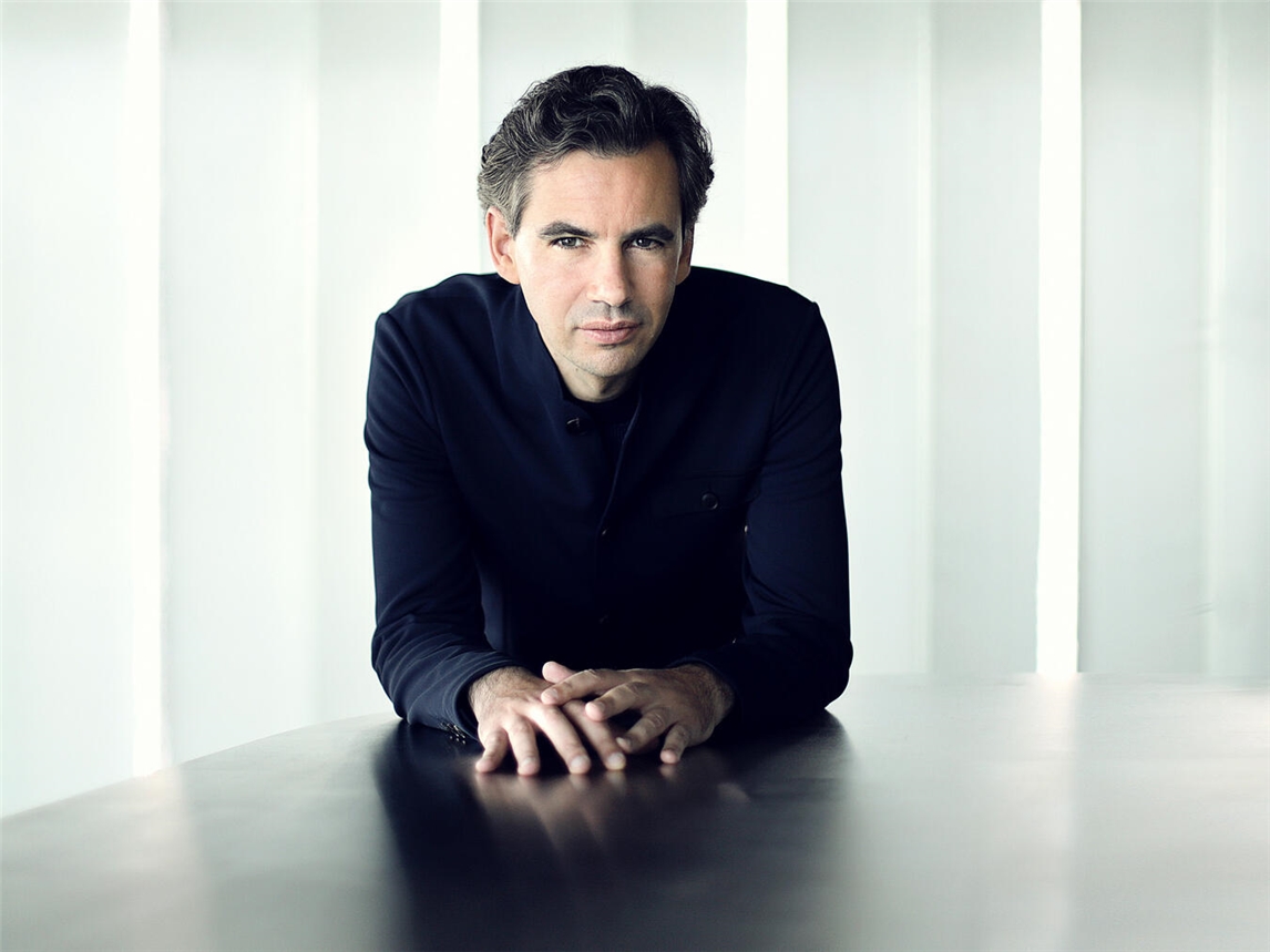 Echo-Preis-Träger und Ausnahmepianist Martin Stadtfeld kommt am 26. April ins Reeser Bürgerhaus. Foto: Uwe Arens/Sony Classical