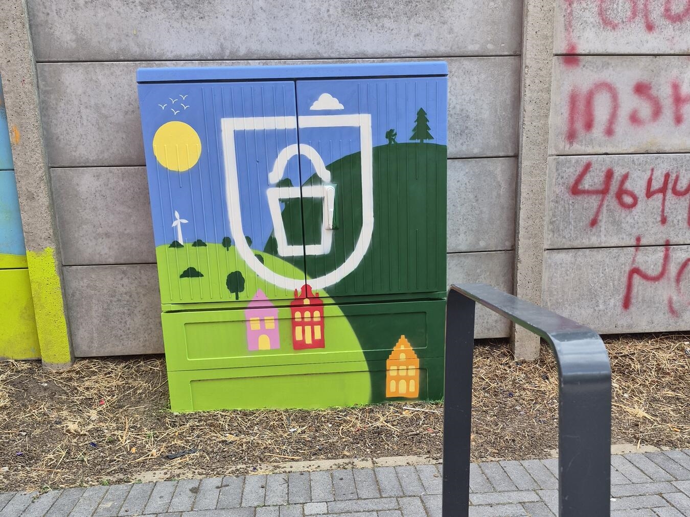 "Umgestalteter Stromkasten am Emmericher Jugendcafé, Stadt Emmerich"