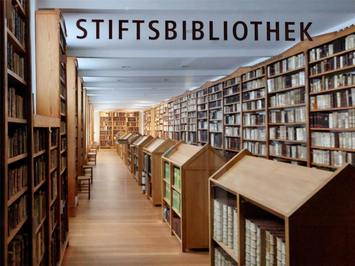 Ein Blick in die historische StiftsBibliothek. Foto: StiftsMuseum Xanten