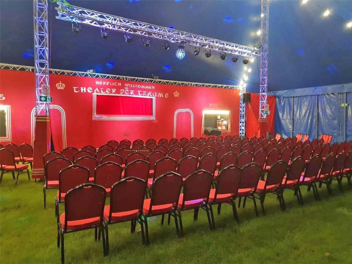 Ein Kindertheater macht Station in Kleve. Foto: Gina Köllner