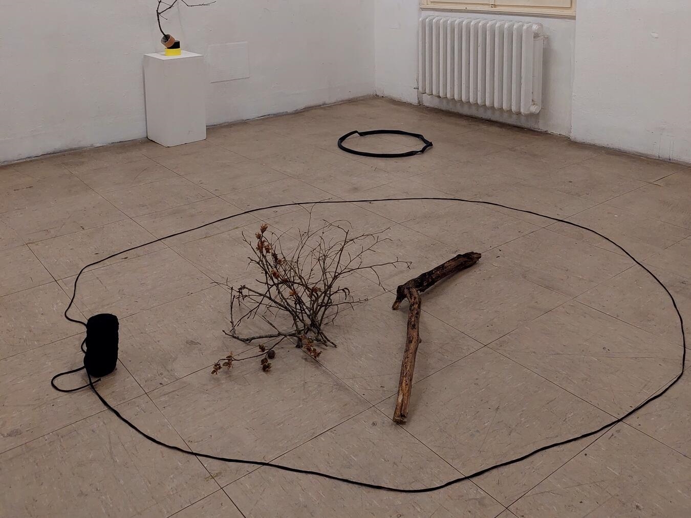 "Modernes Kunstobjekt von Nina Zeilhofer, abstraktes Design, zeitgenössische Kunst"