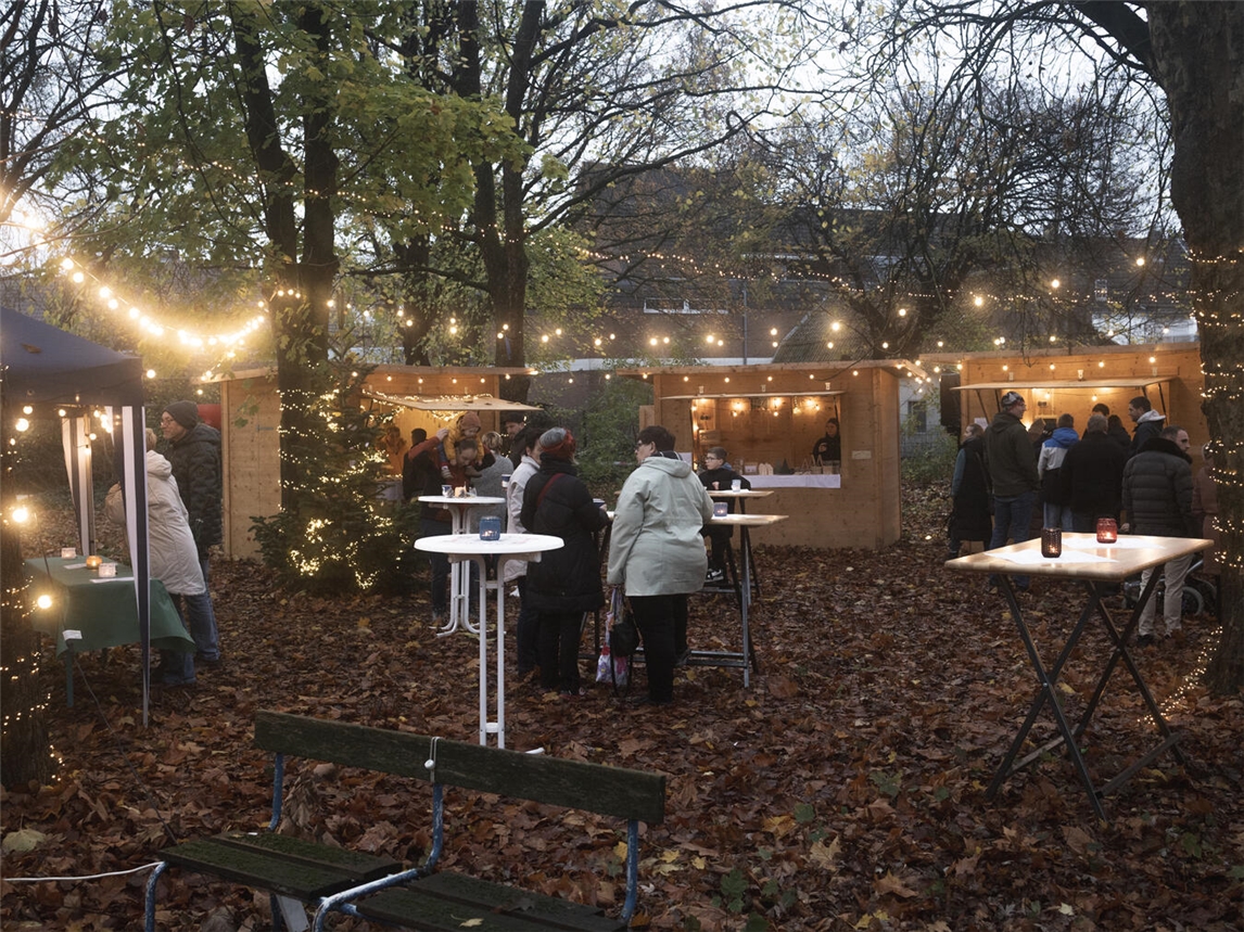 Ein vierstelliger Betrag kam beim Wohltätigkeitsbasar für den guten Zwecks zusammen. Foto: privat