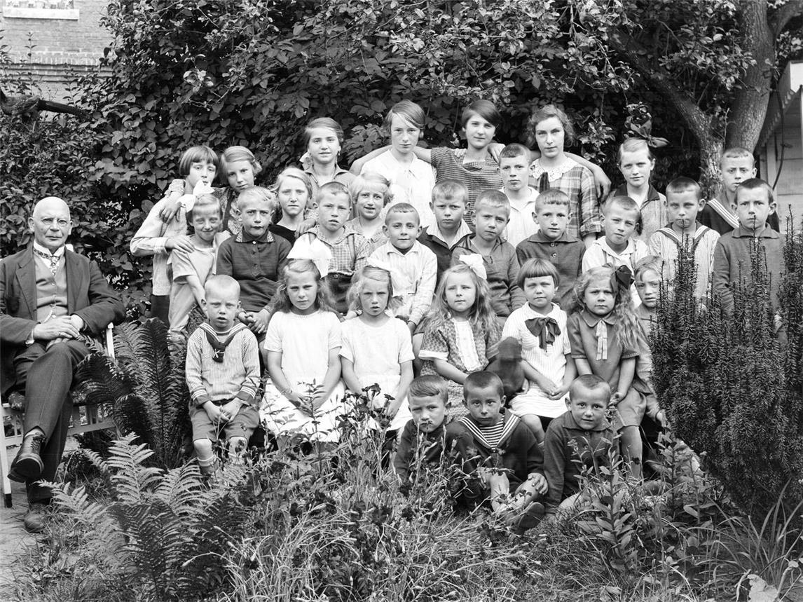 Eine Aufnahme der Uedemerbrucher Schule. Foto: Fritz Jäger