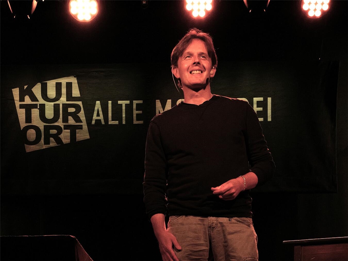 Einer für alle: Wim Alexander schlüpft in völlig unterschiedliche Rollen. Foto: Jochen Hebing