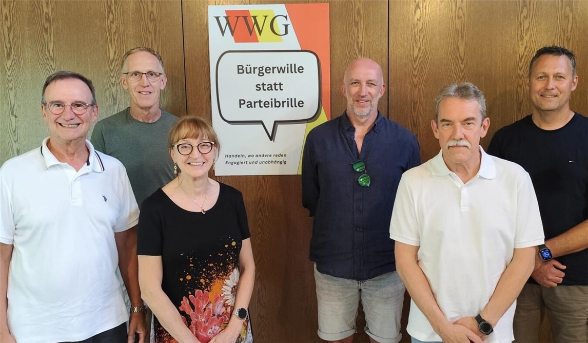 "Vorstandswahl Wählergemeinschaft Wankum: Peter Philipps, Joachim Botz, Claudia Flick, Thomas Binias, Günther Pomp, Dominik Schwermann."