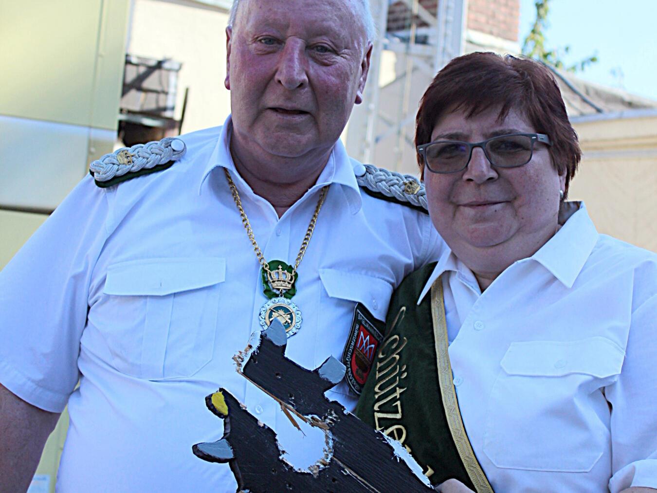 Ela Walterfang ist die neue Jubiläumsschützenkönigin. Foto: BSV 1924 Materborn