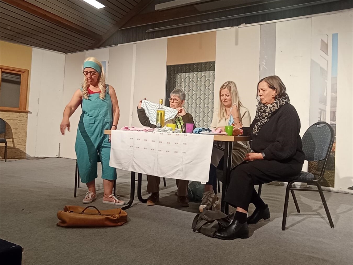Ende des Monats Oktober startet der Theaterverein Gemütlichkeit wieder mit seinem neusten Stück durch. Fotos: Theaterverein Gemütlichkeit