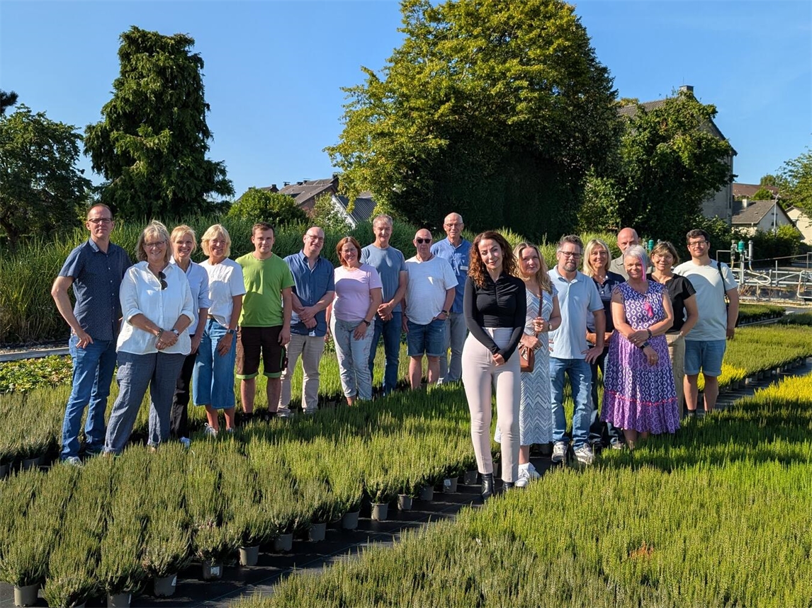 "Fachkräfte der Berufsberatung im Versuchszentrum Gartenbau Straelen, Agrobusiness Niederrhein-Besuch"