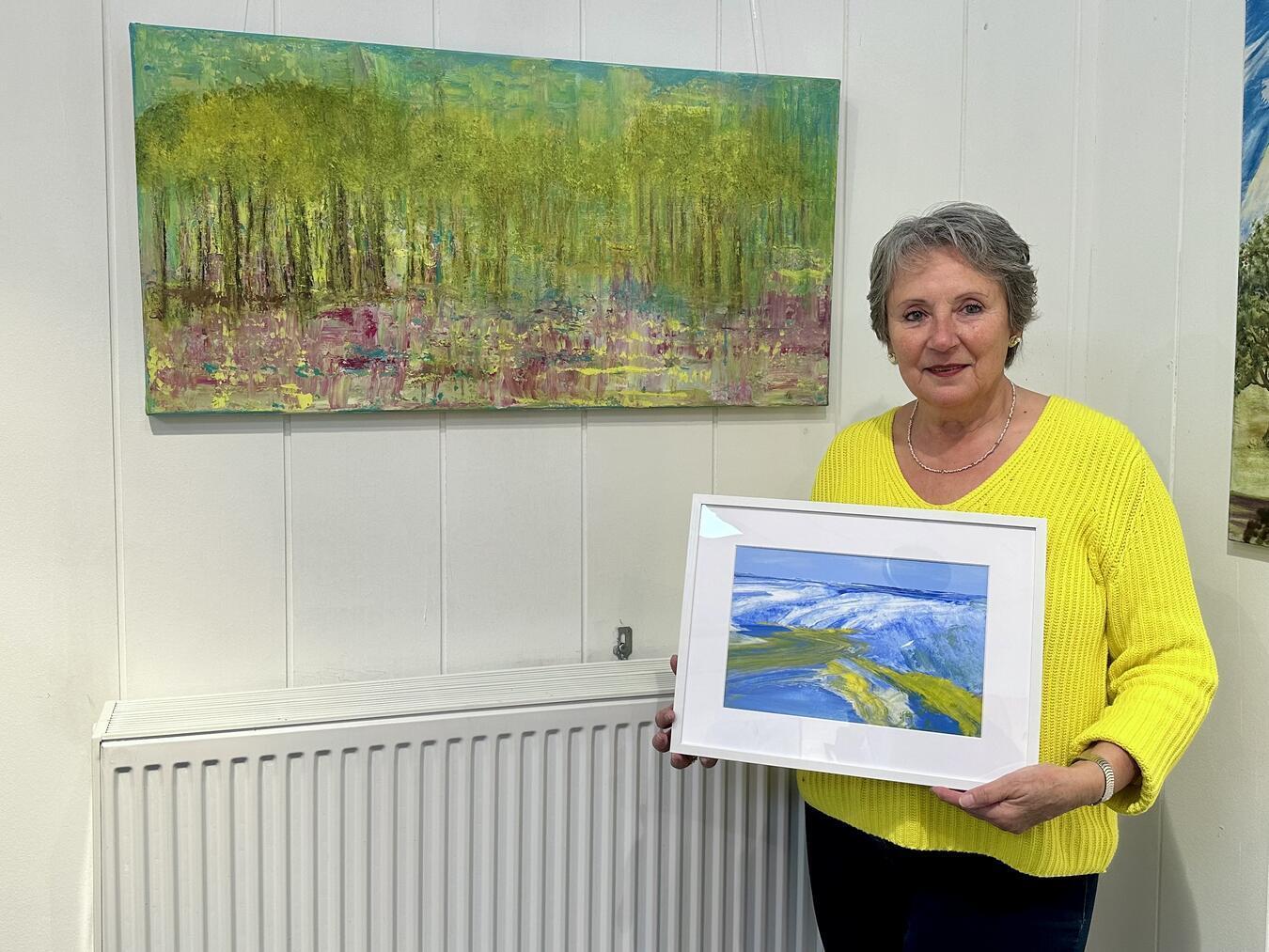 Felicitas Kalter mit ihren Sehnsuchtsorten. NN-Foto: SP