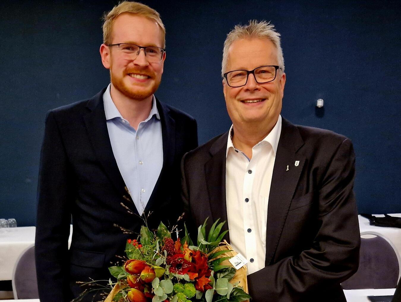 Franz-Josef Lemmen ist Bürgermeisterkandidat der CDU Straelen Franz-Josef Lemmen und Jannis Delbeck (l.), Vorsitzender der CDU Straelen. Foto: privat