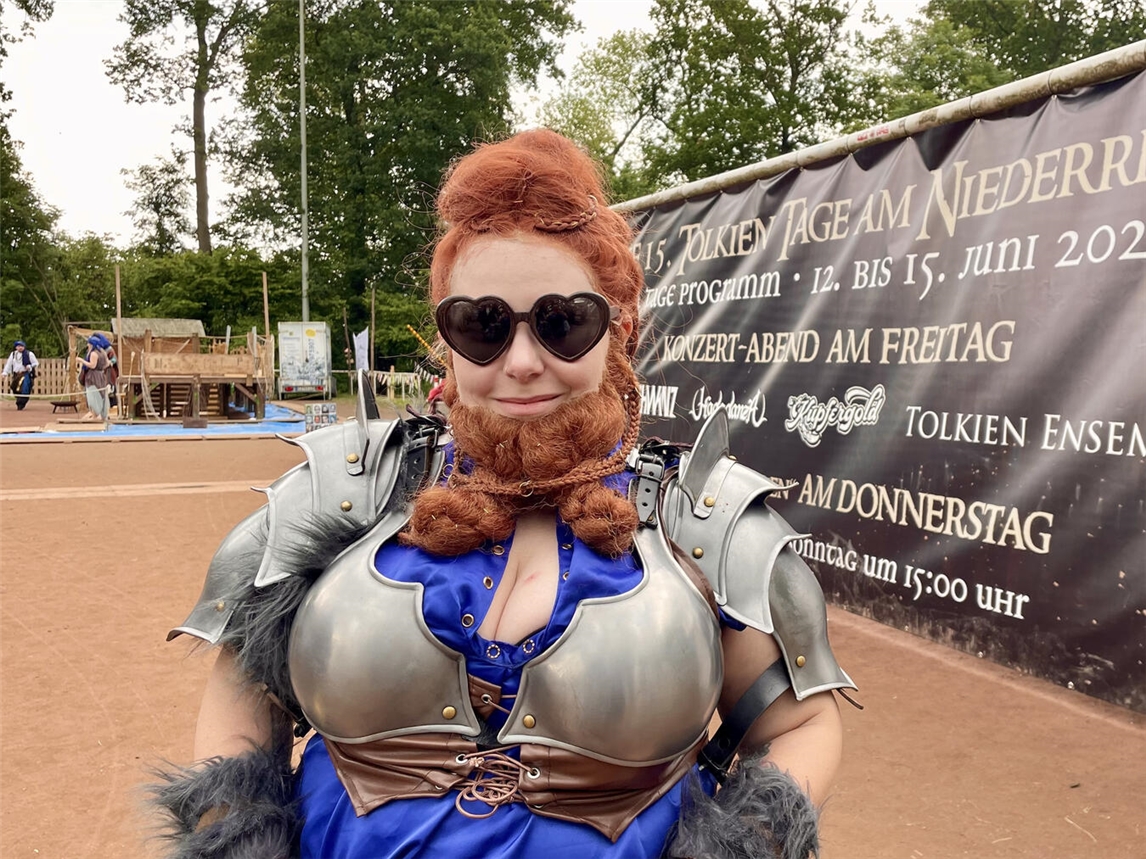 Freude ist in den Augen derer, die noch ein Samstags-Ticket bekommen haben. Foto: Annika Röttinger