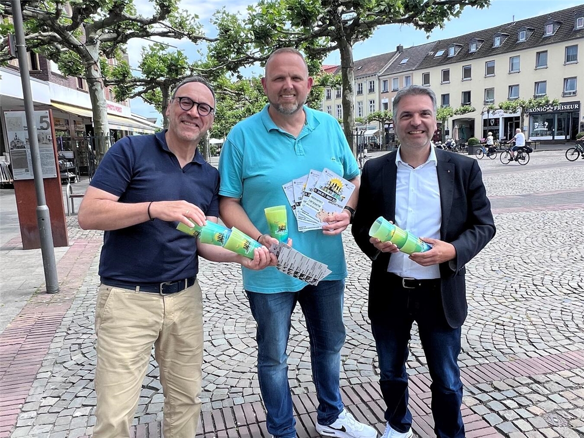 Personen freuen sich auf die Gelderner SommerTour: Rainer Niersmann, Carsten Zündorf, Patrick Tekock.