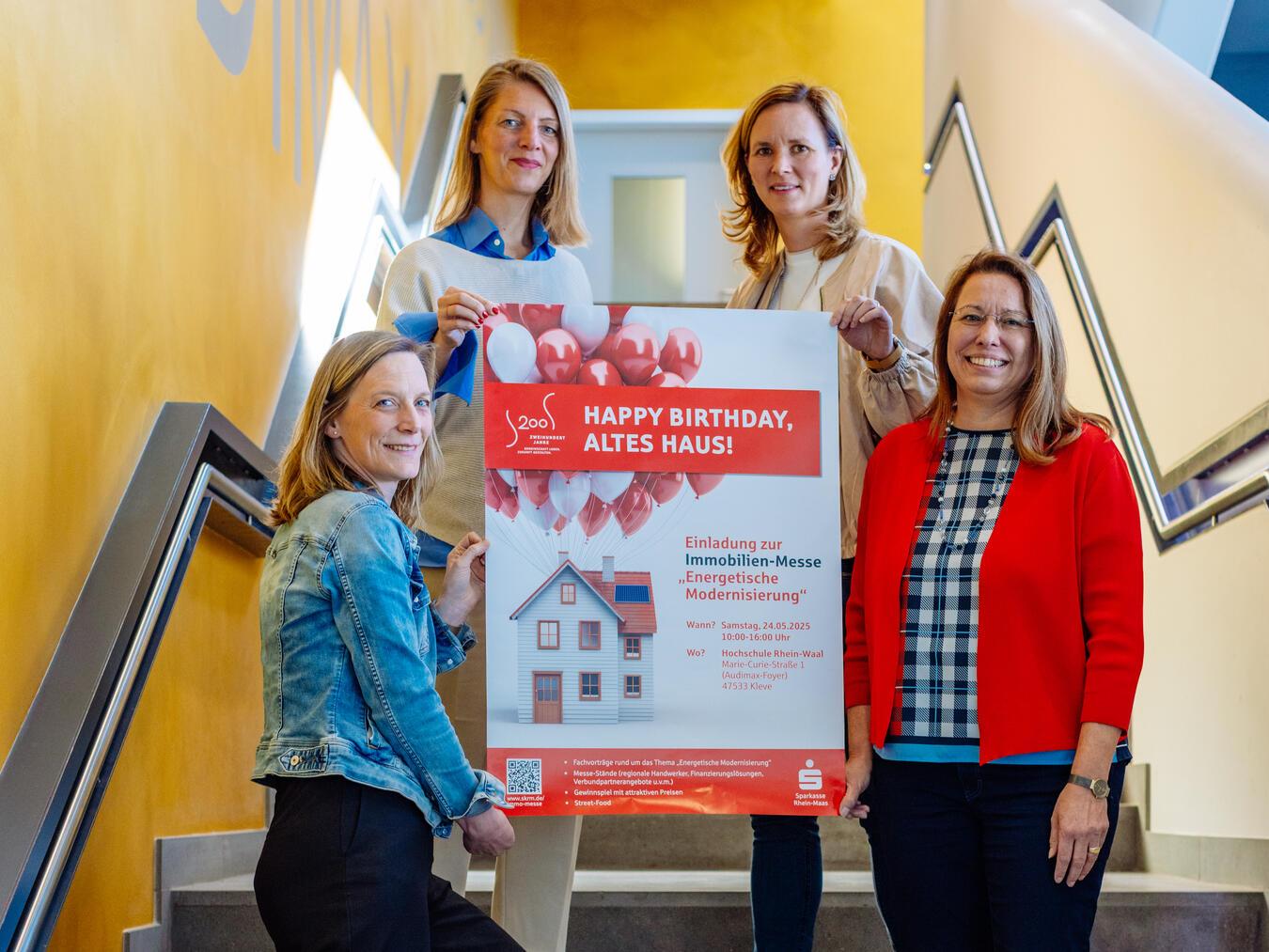 Freuen sich auf die Messe im Jubiläumsjahr (v.l.): Sabrina Denneßen, Theresa van de Sand, Daniela Josso und Nicole Croes. Foto: Niederrhein Medien