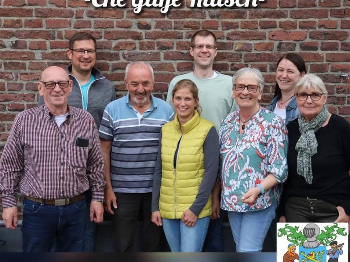 Freuen sich auf die Vorstellungen im November: (v. l.) Erwin Baetzen, Markus Smeets, Hans Onkels, Carolin Joisten, Tim Keysers, Doris Keysers, Melanie Greven und Beate Seliger.Foto: privat