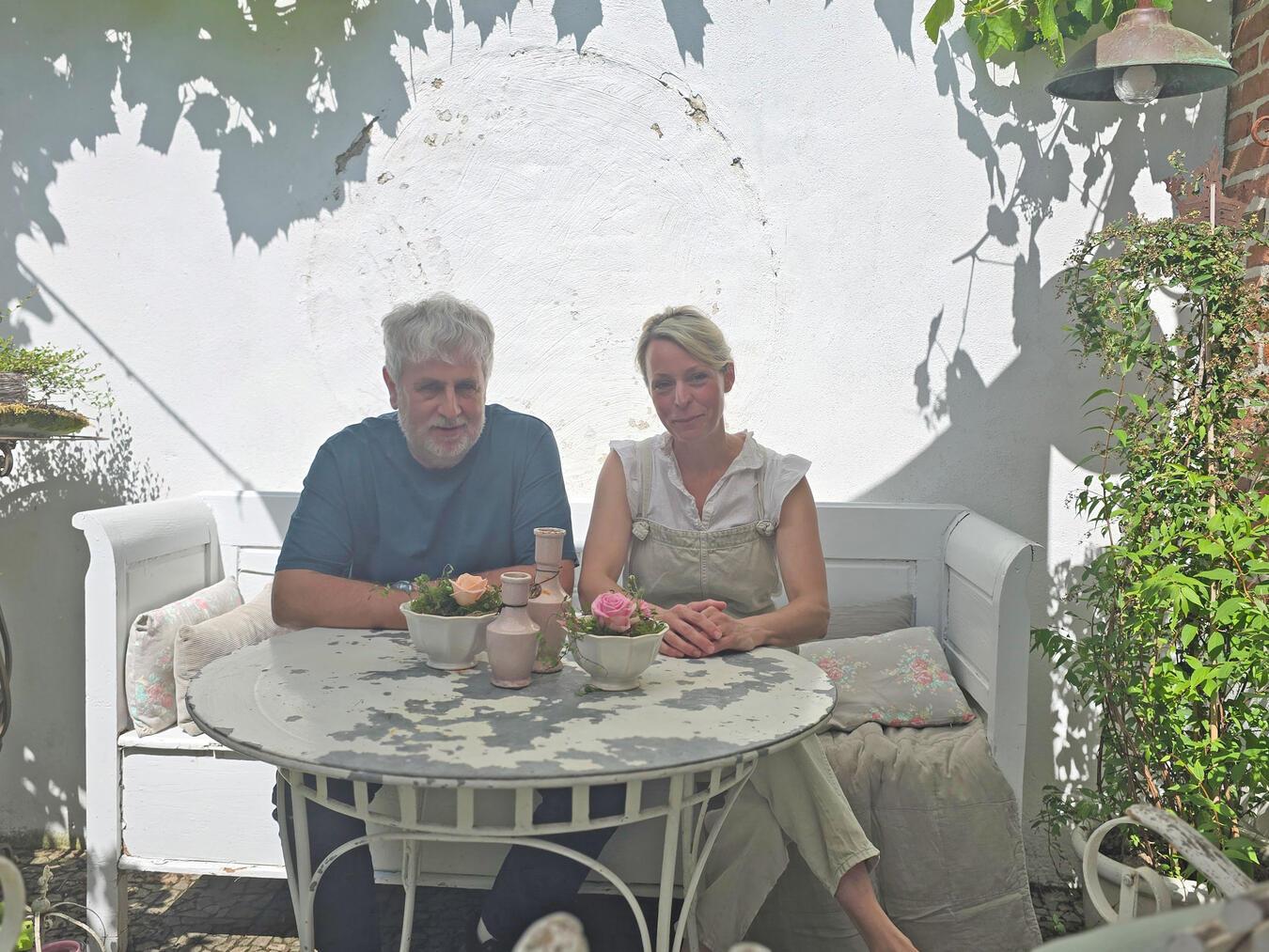 Freuen sich auf viele Besucher: Herbert Willemsen und Sonja Förster. NN-Foto: HF