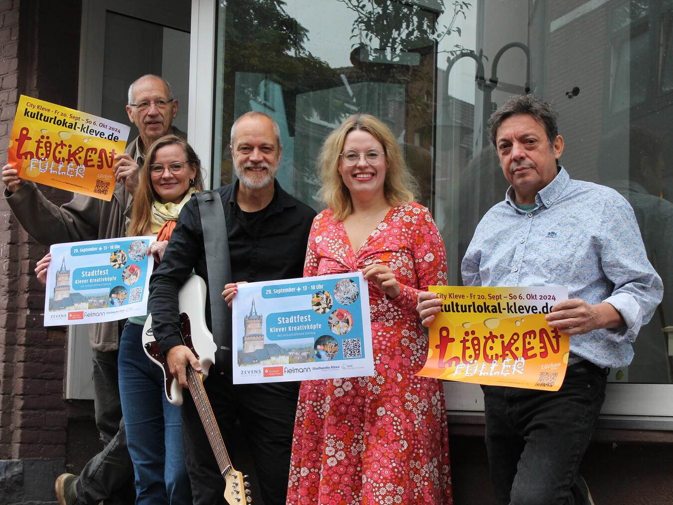Freuen sich aufs Stadtfest (v.l.): Christoph Frauenlob, Mina van Lutterveld, Daniel M. Ziegler, Kristina Janßen und Max Knippert. Foto: WTM