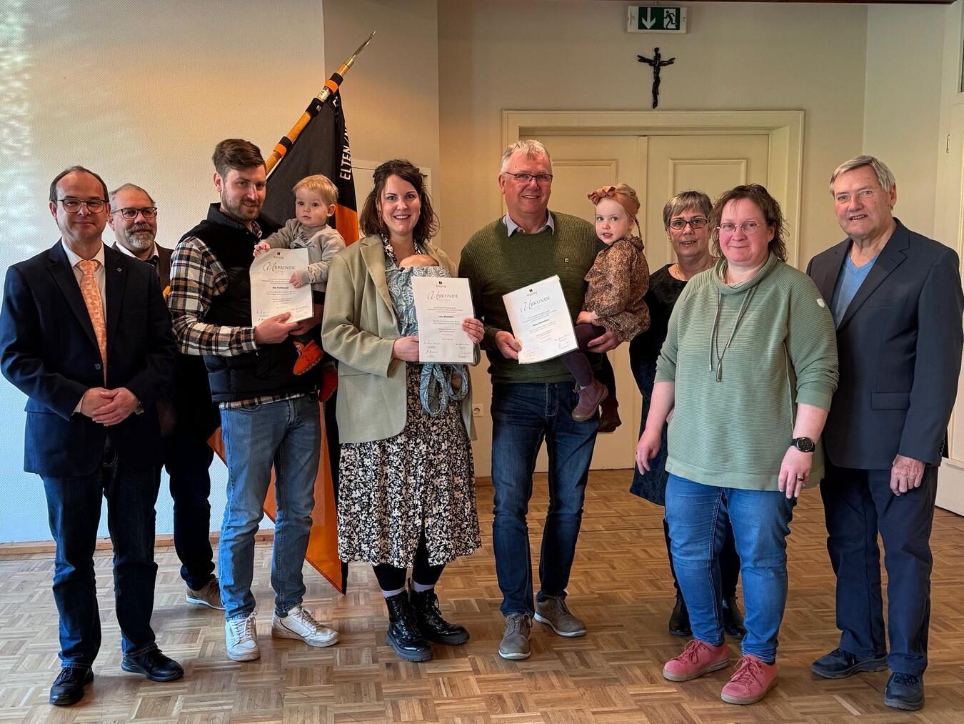 Fünf Mitglieder hat die Kolpingsfamilie Elten für ihre langjährige Zugehörigkeit geehrt. Foto: privat