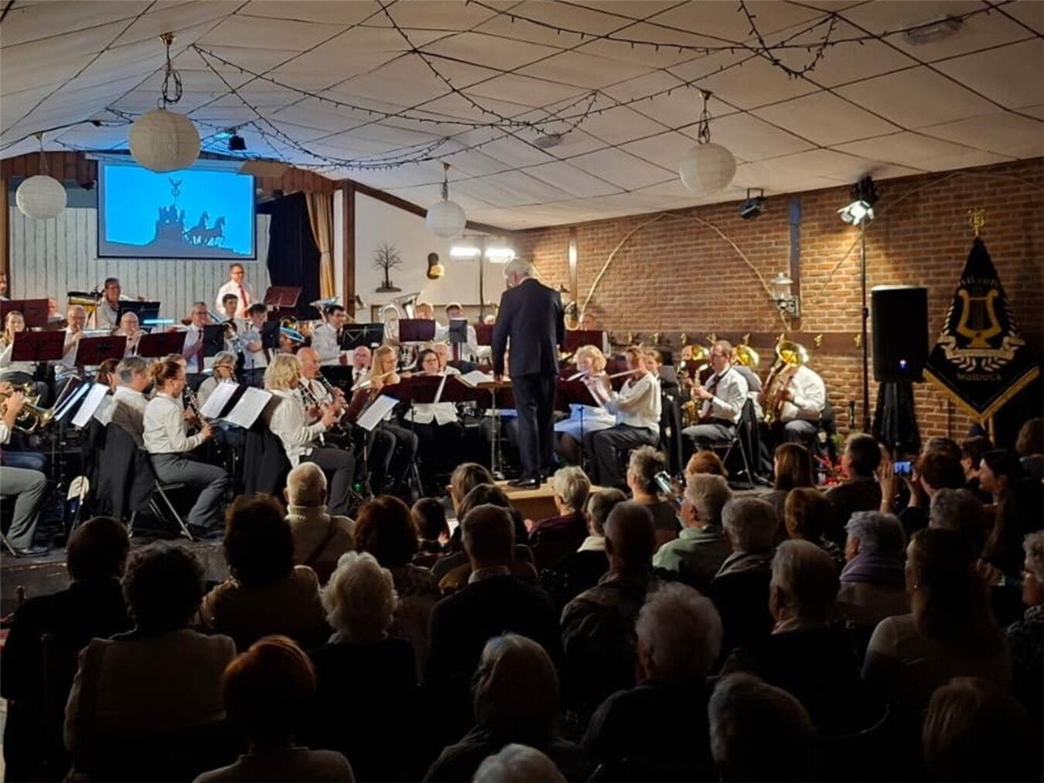 Für die Besucher des Jahreskonzerts ging es musikalisch einmal um die Welt. Foto: privat