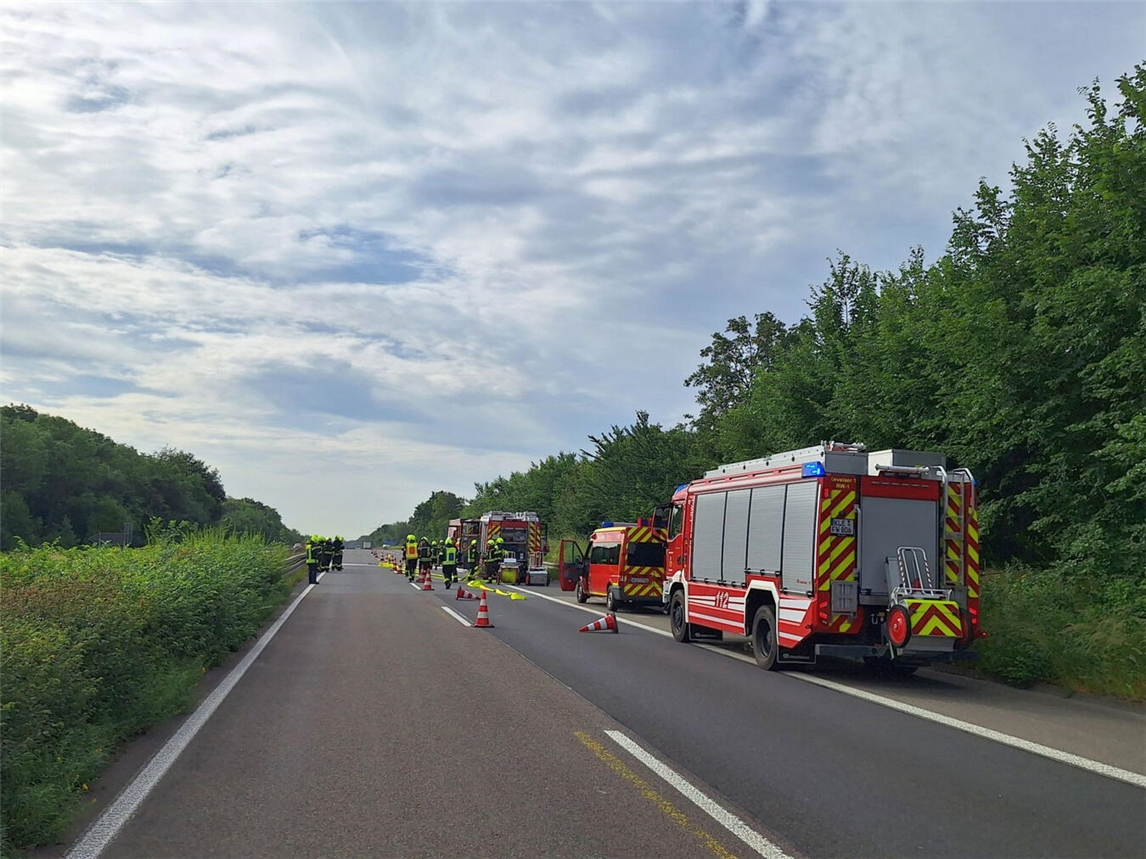 "Feuerwehreinsatz in Sonsbeck: 31 Einsatzkräfte im dreistündigen Einsatz, Foto der Feuerwehr Sonsbeck"