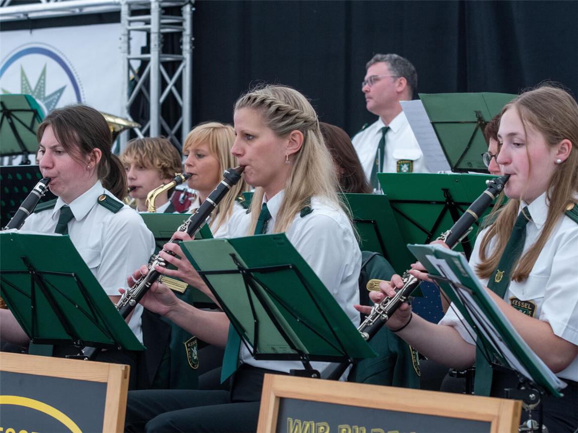 •Für musikalische Unterhaltung sorgt wieder die Musikkapelle des Schützenvereins Kessel-Nergena. NN-Foto: Archiv/Gerhard Seybert