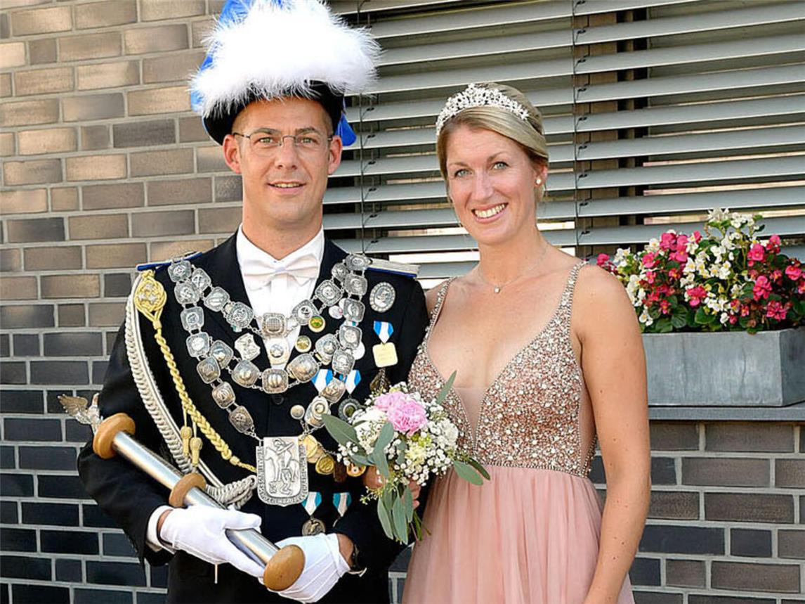 Für Sven und Svenja Hermsen heißt es nun vom Thron Abschied nehmen. NN-Foto (Archiv): Rüdiger Dehnen