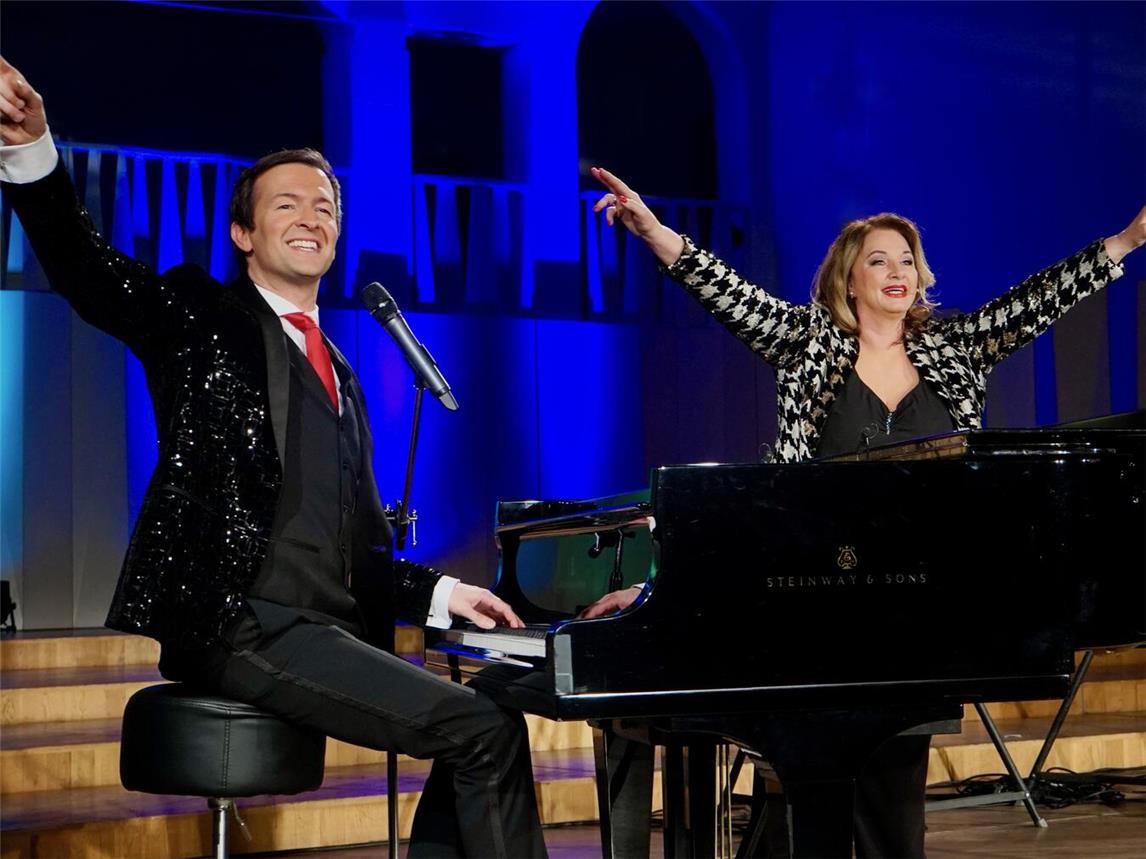 Gabriela Benesch und Alex Parker bieten eine mitreißende Show. Foto: Erich Furrer