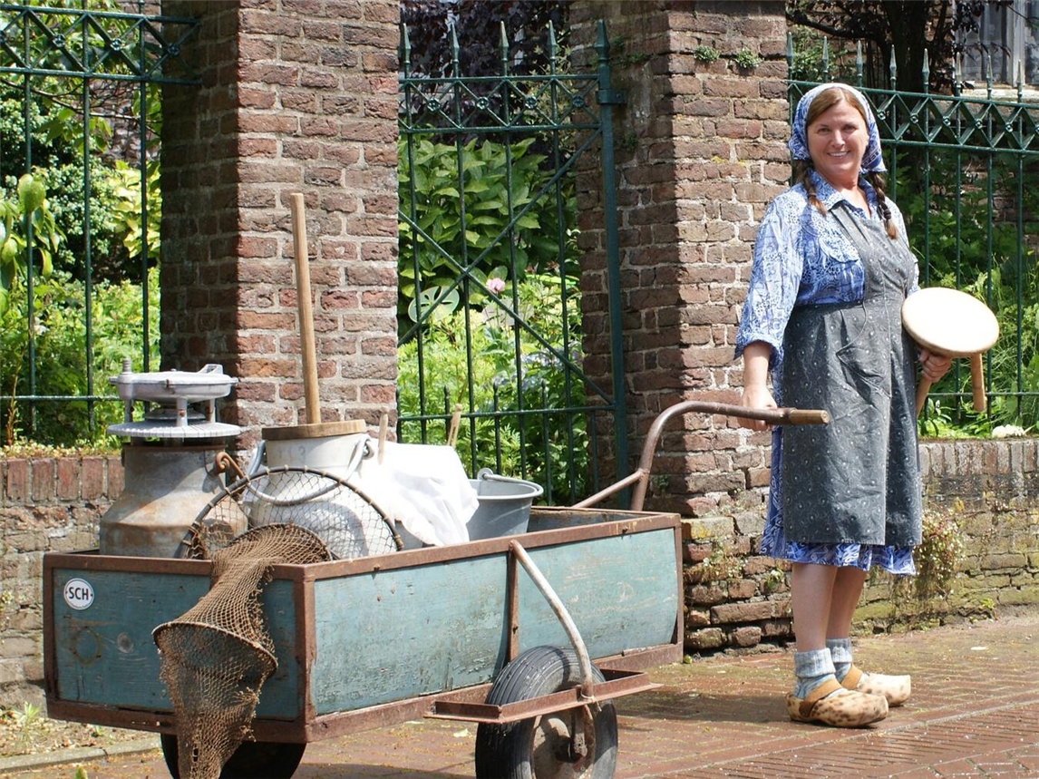 Gästeführerin Hildegard Liebeton als Änneke Schenk. Foto: WTM