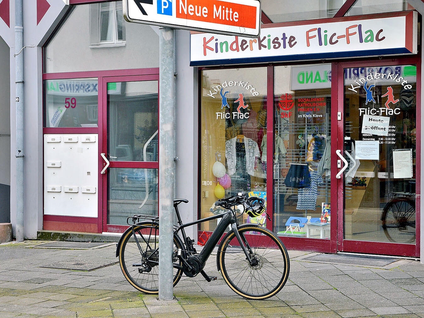 "Kinderkiste Flic-Flac Öffnungszeiten, Hagsche Straße, Montag-Donnerstag, Spielzeugladen"