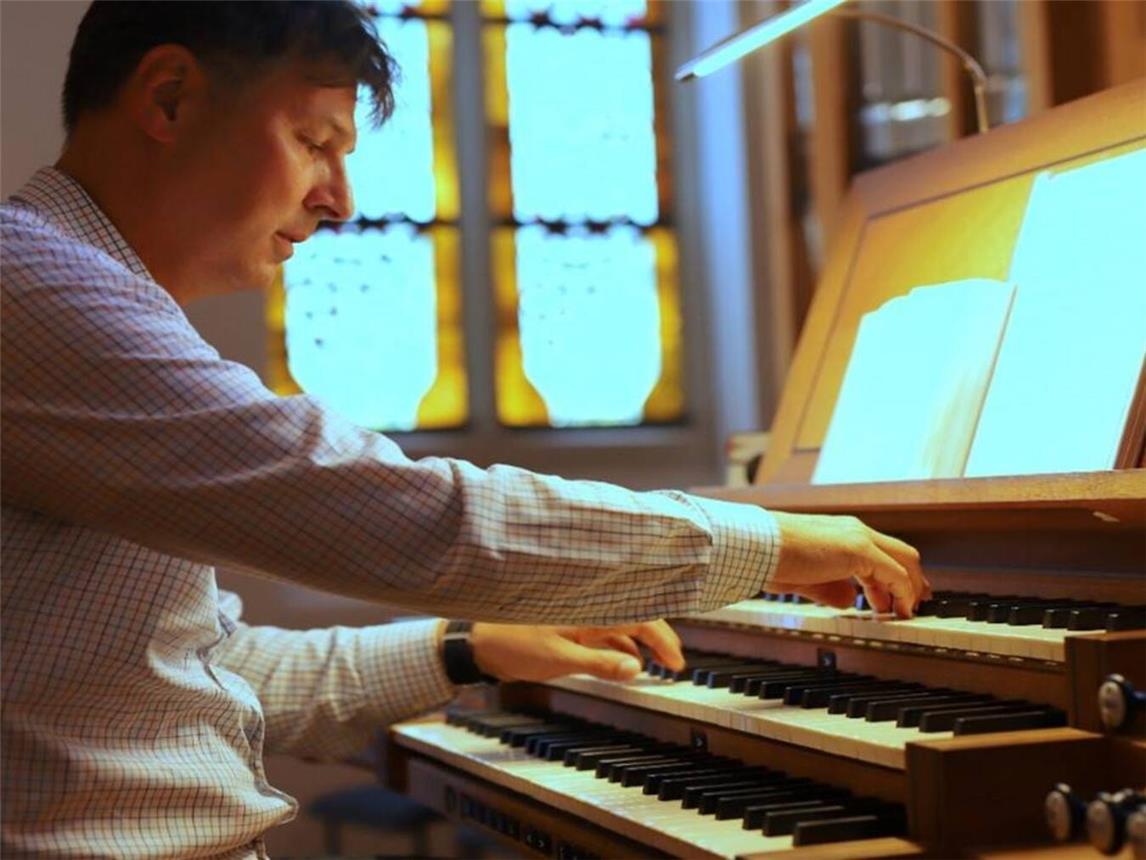 Georg Reinwand pflegt eine rege Konzerttätigkeit in Deutschland mit farbigen Konzertprogrammen. Foto: privat