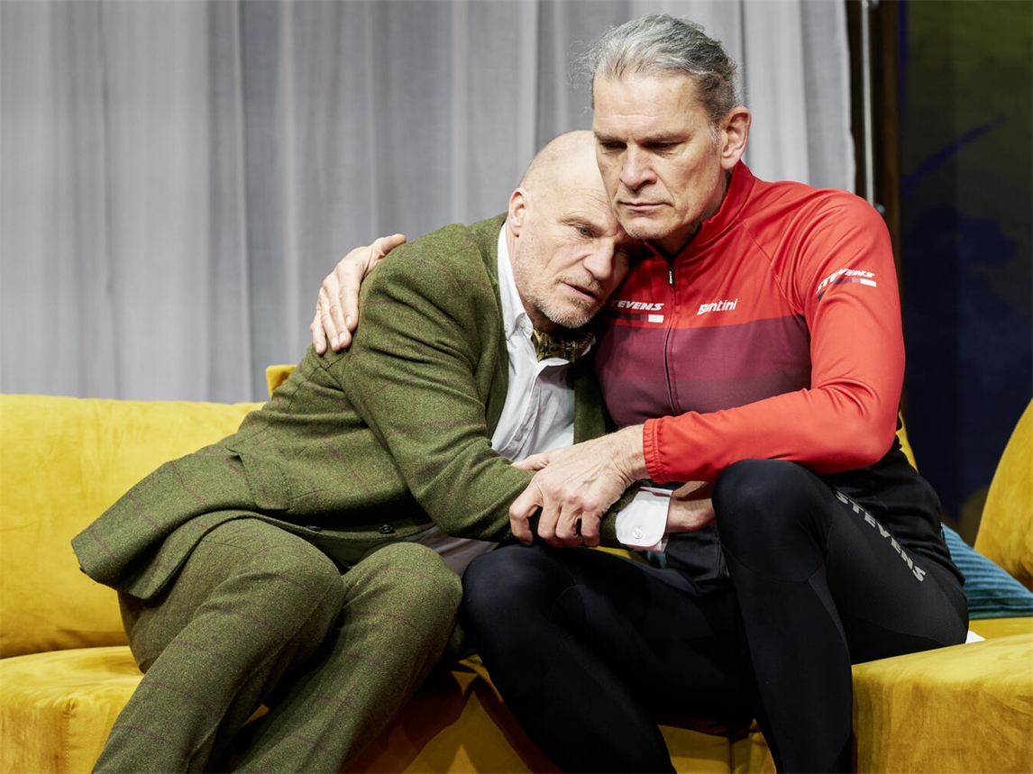 "Götz Otto und Thorsten Nindel in der Stadthalle Kleve, Foto von Oliver Fantitsch"