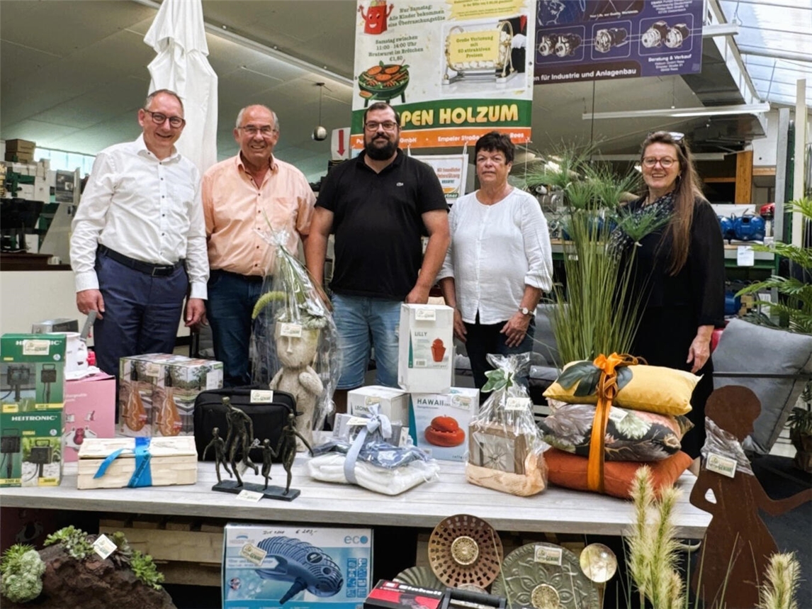 "Feier 50 Jahre Pumpen Holzum mit Bürgermeister und Familie in Rees"