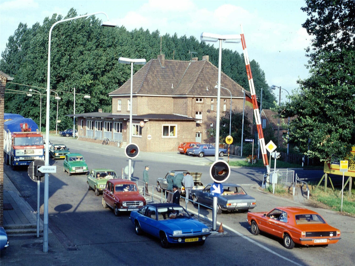 "Historischer Grenzübergang Siebengewald 1970, Foto von Stadt Goch"